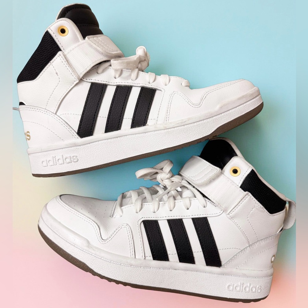 Adidas cloud foam Shoes